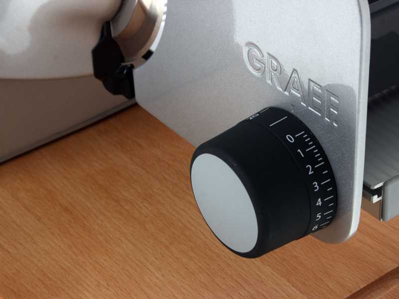 Graef SKS Line 850 silber - Freitragender Allesschneider 170 mm - mit Schneidbrett aus Buchenholz mit Messerschublade