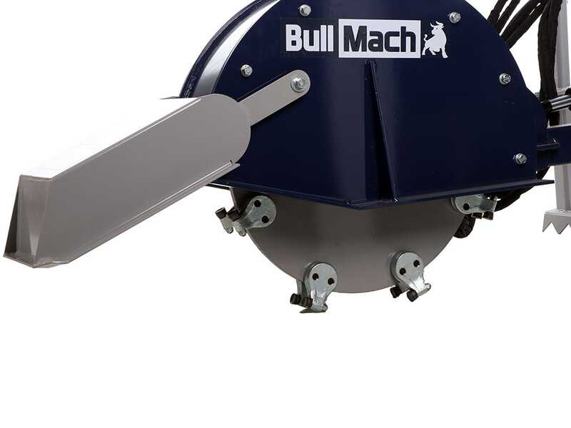 BullMach ARES 61 H - Baumstumpffr&auml;se mit Traktoranbau - hydraulische Verschiebung
