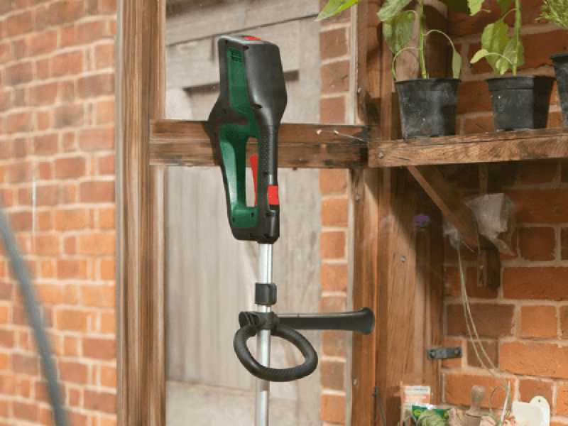 Bosch Advanced BrushCut 36V 23-750 - Akku-Motorsense - 2Ah