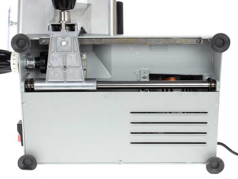 CELME PRO 275 - Professionelle Aufschnittmaschine mit Messer 275 mm