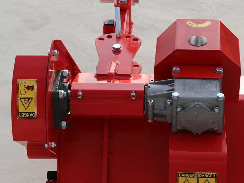 Mulcher f&uuml;r Traktor mittelleichte Baureihe AgriEuro Fu TOP 112 M - Handgef&uuml;hrte Verschiebung - 16 Hammerschlegel - f&uuml;r linksdrehende Zapfwelle (gegen Uhrzeigersinn)
