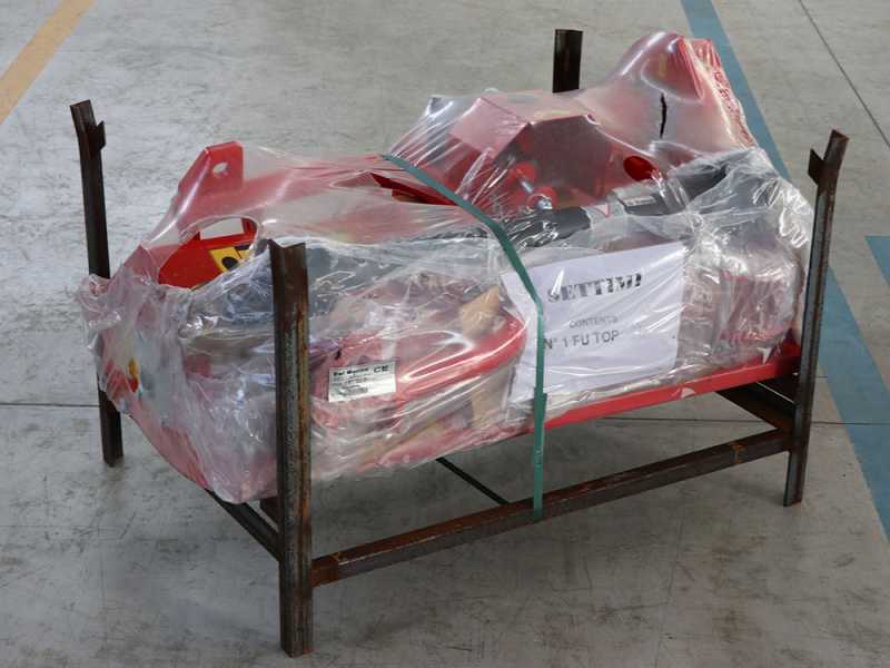 Mulcher AgriEuro Fu TOP 138 M f&uuml;r Traktor leichte Baureihe - Handgef&uuml;hrte Verschiebung - f&uuml;r linksdrehende Zapfwelle (gegen Uhrzeigersinn)