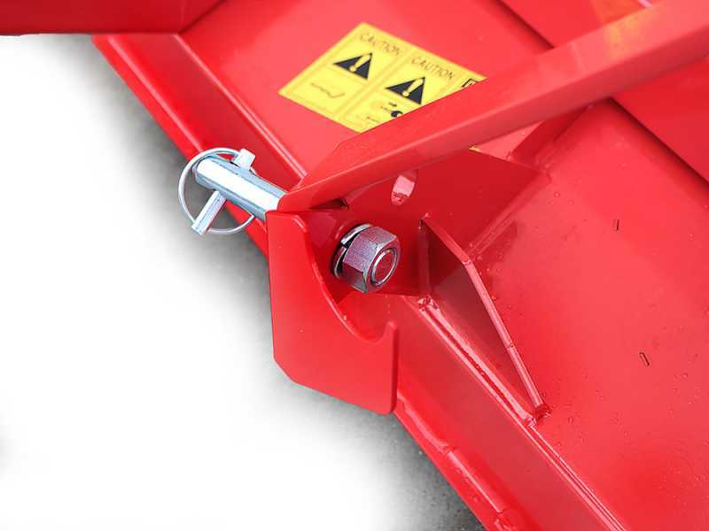 AgriEuro Modell TMM 180 - Sichelm&auml;hwerk auf R&auml;der f&uuml;r Traktor - 3 Rotoren, 3 Messer - f&uuml;r linksdrehende Zapfwelle (gegen Uhrzeigersinn)