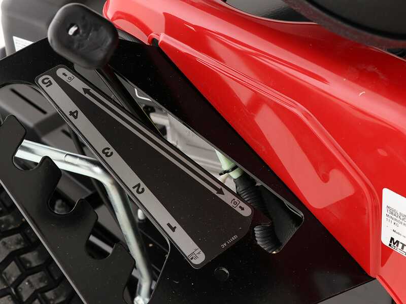Troy-Bilt TB 60T-S SELECT - Aufsitzrasenm&auml;her - mit Seitenauswurf - 196 ccm Motor - Elektrostarter