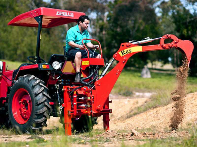 AgriEuro Top Line RES15 - Heckbagger f&uuml;r Traktor mit Seitenverschiebung