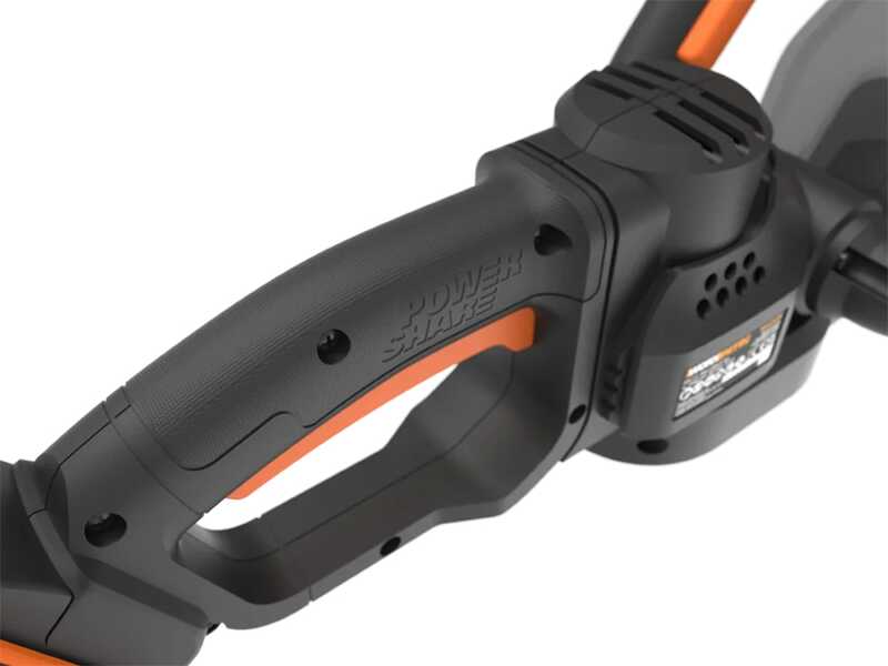 Worx Nitro WG263E &ndash; Akku-Heckenschere 20 V/4 Ah + Gratis-Akku 20 V/4 Ah &ndash; 57 cm langes Messer
