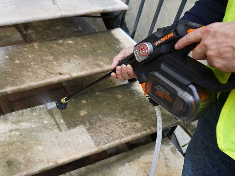 WORX Nitro WG633E.1 professionele Hydroshot accu-hogedrukreiniger 20V, terrasreiniging en autoreiniging, max. 56 bar, 220L/H, met accessoires, PowerShare 4,0 Ah accu & oplader WORX Nitro WG633E.1 professionele Hydroshot accu-hogedrukreiniger 20V, terrasreiniging en autoreiniging, max. 56 bar, 220L/H, met accessoires, PowerShare 4,0 Ah accu & oplader