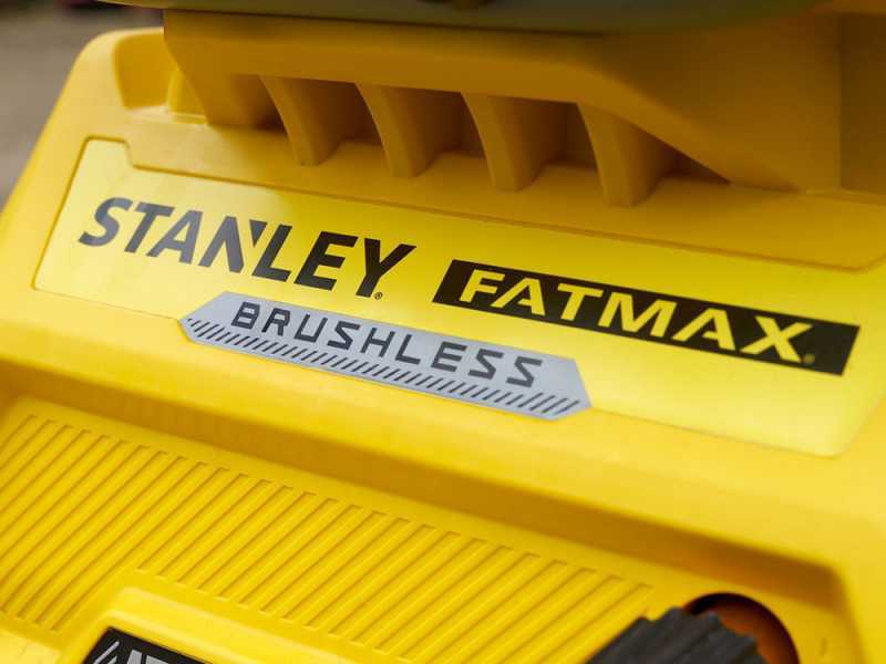 Stanley SFMCPW1500B-XJ - Akku-Hochdruckreiniger - 100 bar - 2x 18V 4Ah