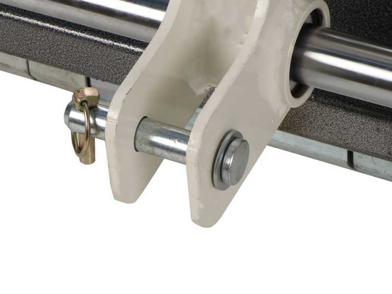 Blackstone RMOH 145 - Mulcher f&uuml;r Traktoren - Mittlere Baureihe - hydraulische Verschiebung