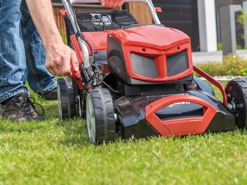 AL-KO Energy Flex 46.9 Li SP - Akku-Rasenm&auml;her mit Radantrieb - Schnittbreite 46 cm - 36V/4,0Ah