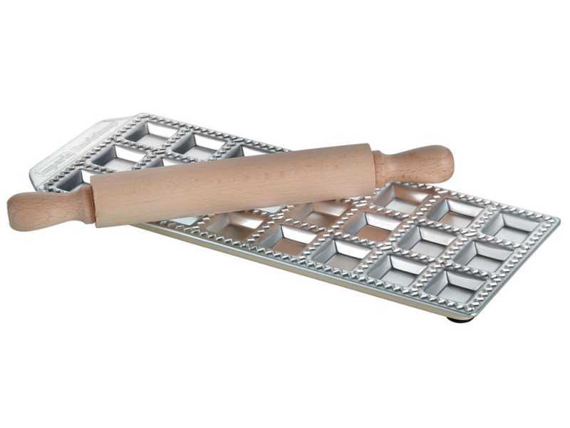 Imperia RAVIOLAMP 24 die Herstellung von Ravioli