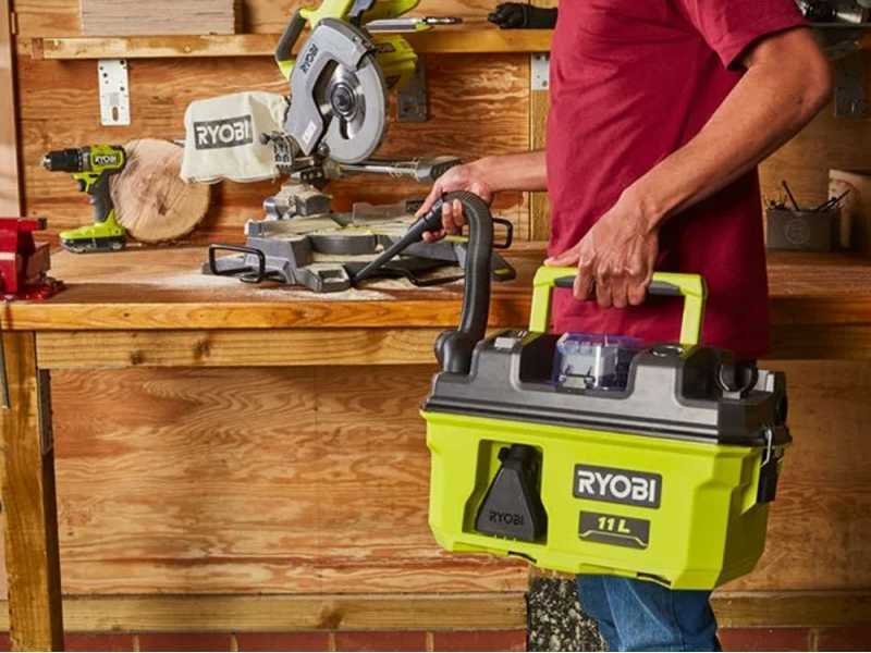 Ryobi RV1811-0 - Tragbarer Akku-Trocken- / Nassauger - 18V 4.0Ah