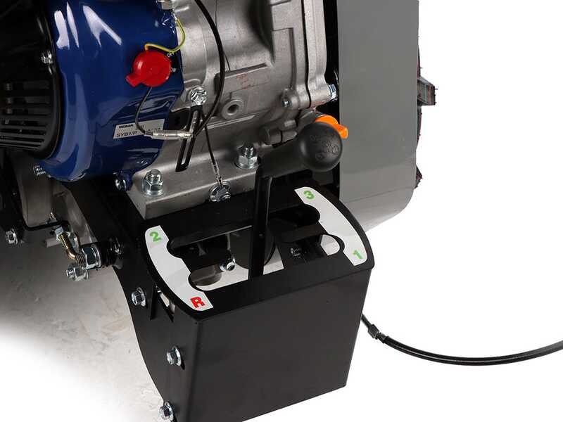 BullMach FALX 700 MY24 - Benzin-Hochgrasm&auml;her mit Y- Messer 10PS