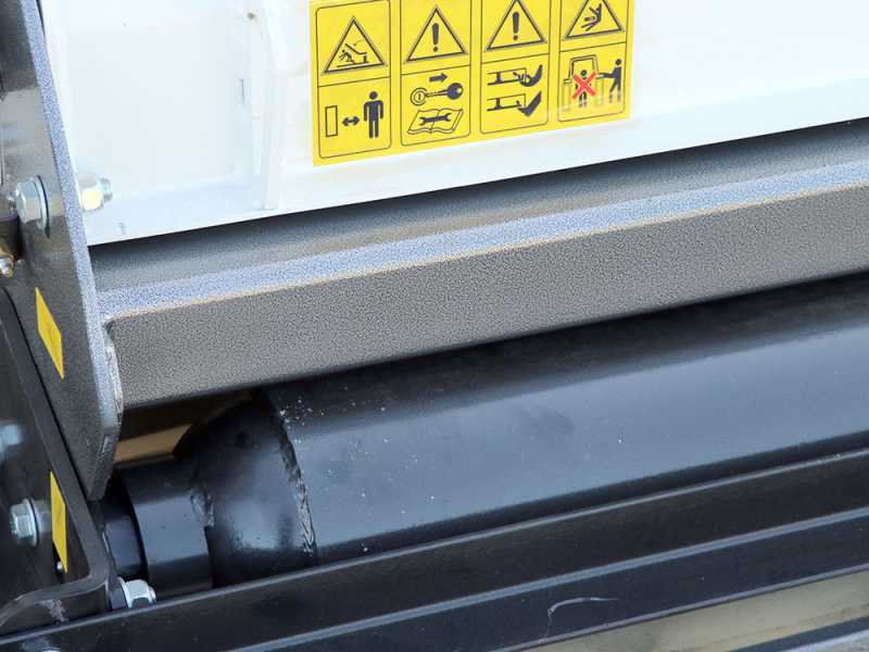 BlackStone RPEH 180 - Seitlicher B&ouml;schungsmulcher mit Arm f&uuml;r Traktoren - schwere Baureihe