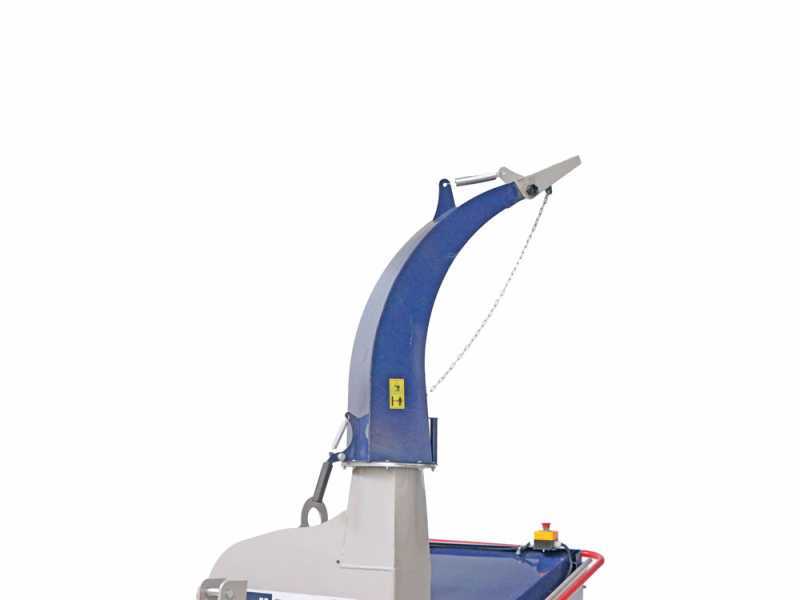 BullMach ZEUS 150 H-PTO - H&auml;cksler f&uuml;r Traktoren - mit hydraulischen Walzen