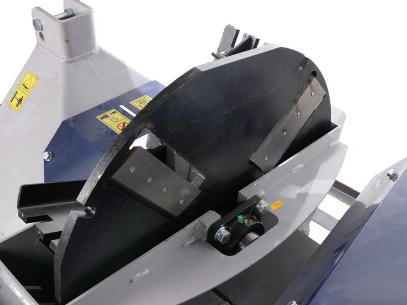 BullMach ZEUS 150 H-PTO - H&auml;cksler f&uuml;r Traktoren - mit hydraulischen Walzen