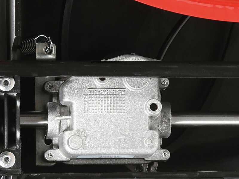 Marina Systems GRINDER 4X4 SKW - Rasenm&auml;her mit Radantrieb - Kawasaki-Motor FJ180V - Schnittbreite 52cm
