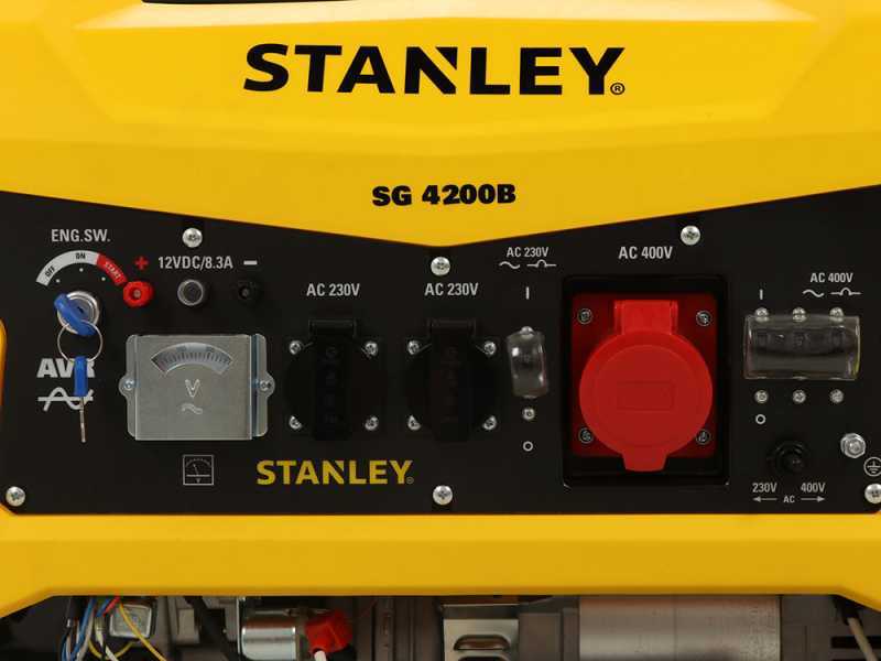 Stanley SG 4200B - Benzin Stromerzeuger - AVR - 4,3 kW - Dauerbetrieb 4,0 kW 400V