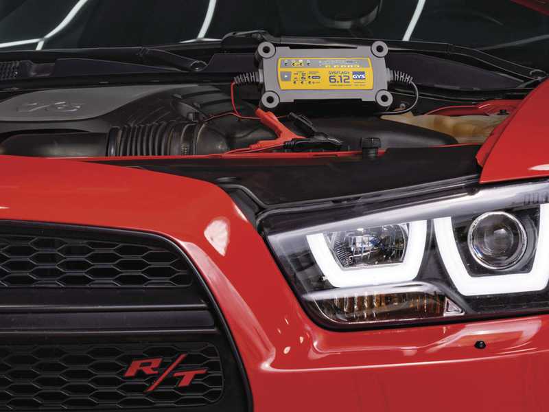 GYS Flash 6.12 - automatisches Ladeger&auml;t und Erhaltungsladeger&auml;t - Batterien 12V von 1.2 bis 125 Ah