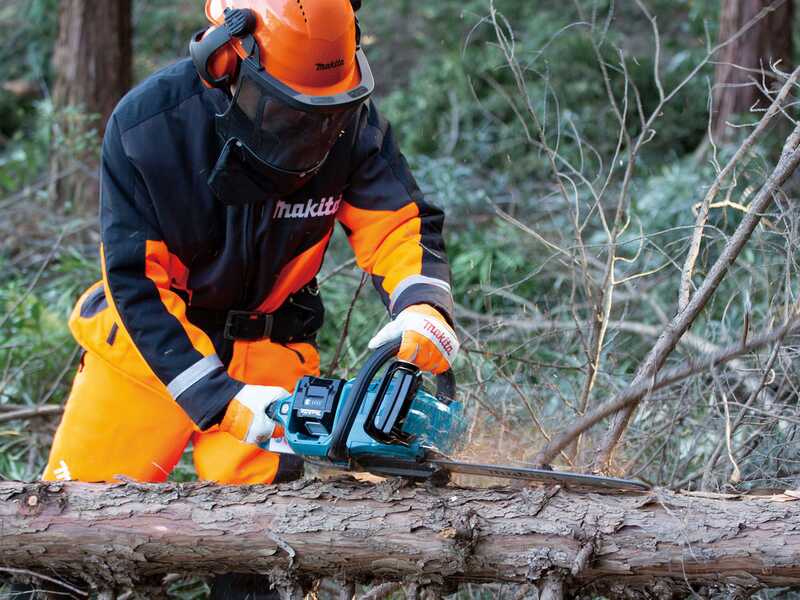 Makita XGT UC026GZ - Akku-Kettens&auml;ge 40V - Schwert 40cm - OHNE AKKU UND LADEGER&Auml;T
