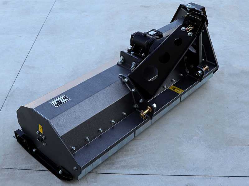 Mulcher mit fester Aufnahme f&uuml;r Traktor leichter Baureihe -Blackstone BL 120