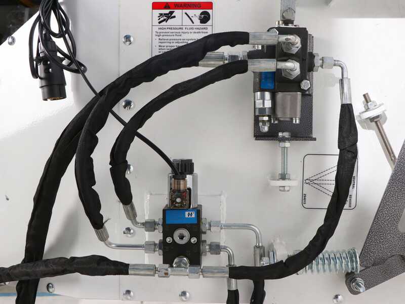 BlackStone BTC 100 HYDRO - H&auml;cksler f&uuml;r Traktoren - mit hydraulischer Walzensteuerung