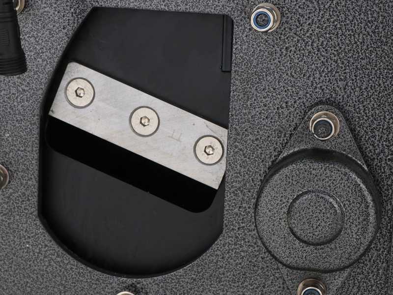 BlackStone DSP 70 J - H&auml;cksler mit Verbrennungsmotor - 212-cm&sup3;-Benzinmotor
