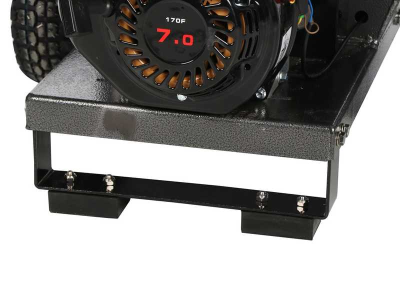 BlackStone DSP 70 J - H&auml;cksler mit Verbrennungsmotor - 212-cm&sup3;-Benzinmotor
