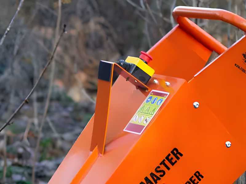 Forest Master FM9DD - Benzin-H&auml;cksler - LCT 9 HP Benzinmotor