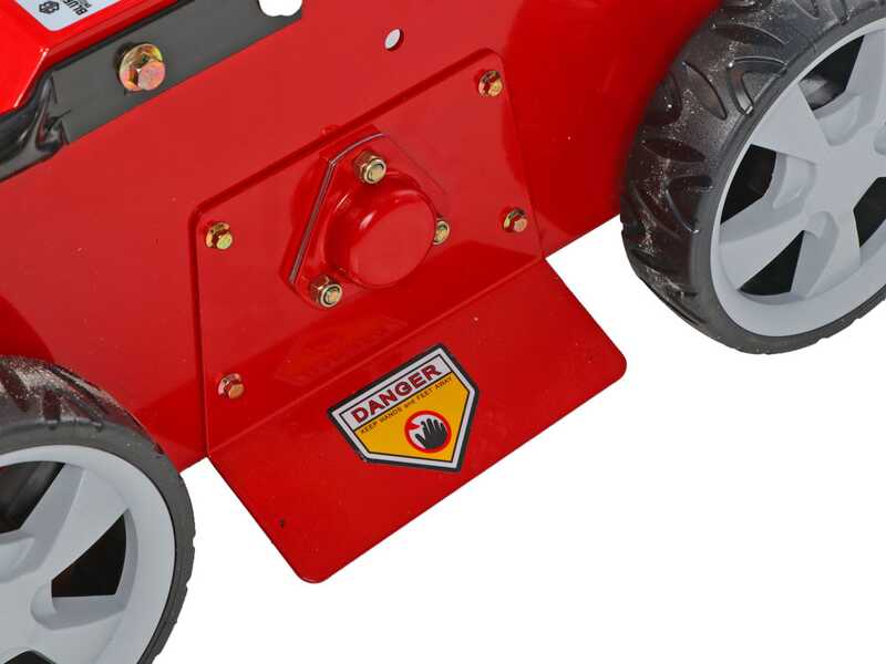 Blue Bird Taurus BS51 S - Benzin-Vertikutierer mit beweglichen Messern