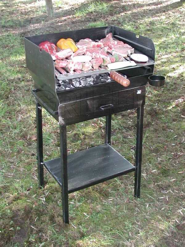 Cruccolini Family - Kohlegrill