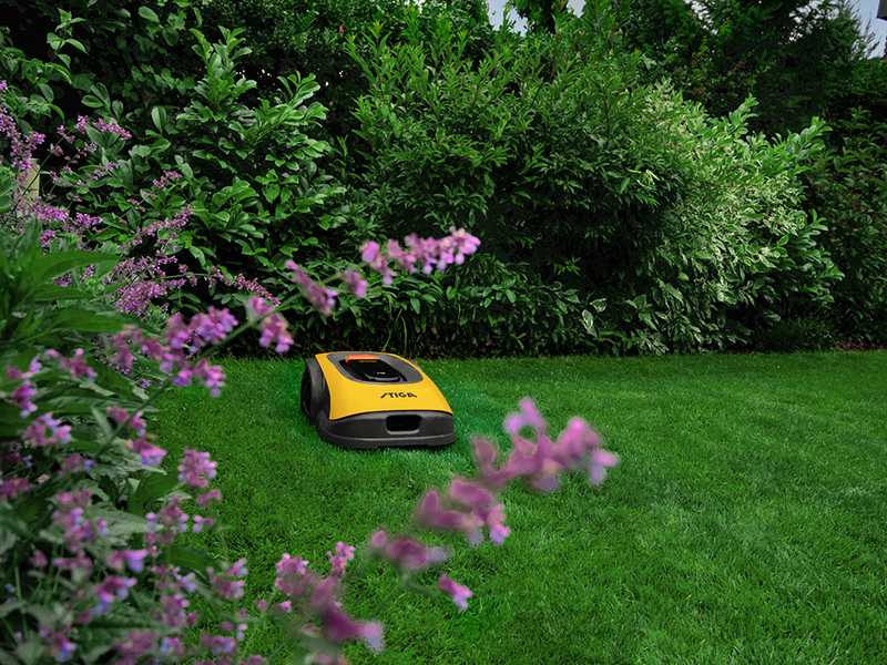 Stiga A 300 - M&auml;hroboter - mit E-Power Akku 2 Ah