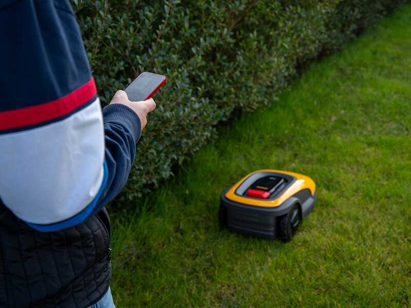 Stiga A 300 - M&auml;hrroboter - mit 2 Ah E-Power-Akku