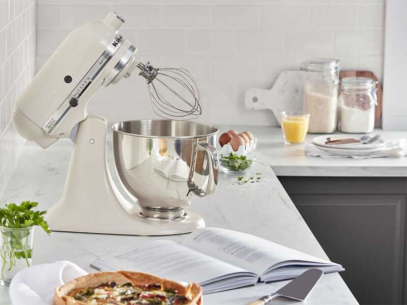KitchenAid Artisan 5KSM125 Milkshake &ndash; K&uuml;chenmaschine mit kippbarem Motorkopf