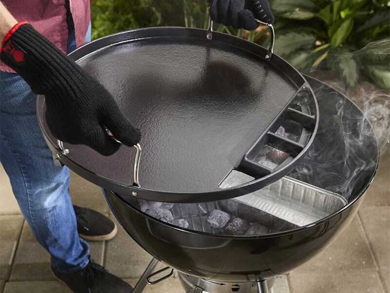 Runder Gusseisen-Plancha-Einsatz f&uuml;r Holzgrill Weber