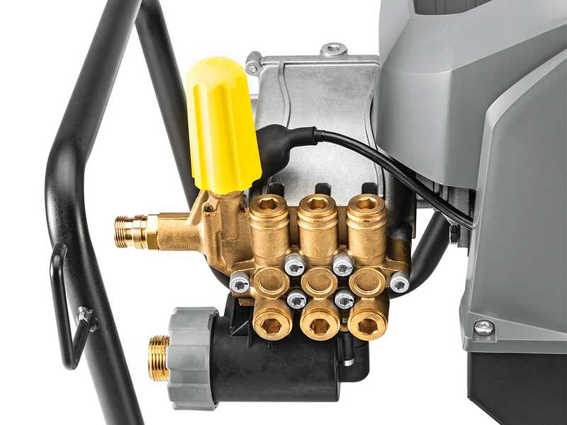 Karcher Pro HD 7/18-4 M Classic - Industrieller Kaltwasser-Hochdruckreiniger - Dreiphasig - 220 Bar - 750 l/h