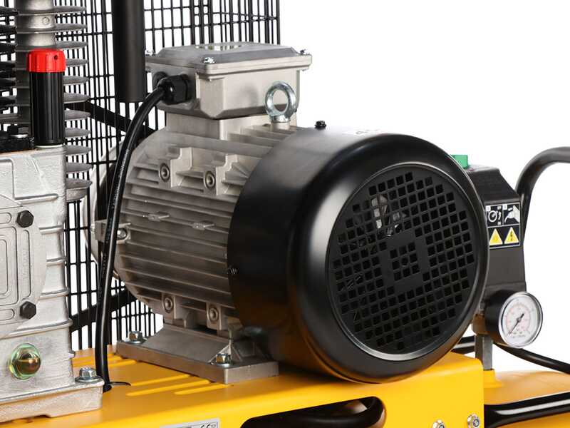 DeWalt DXCMB75T270HCE - Elektrischer Luftkompressor 400V mit Riemenantrieb - Motor 7,5 PS &ndash; 270 l