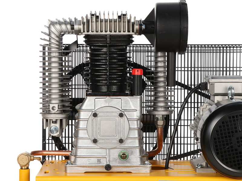 DeWalt DXCMB75T270HCE - Elektrischer Luftkompressor 400V mit Riemenantrieb - Motor 7,5 PS &ndash; 270 l