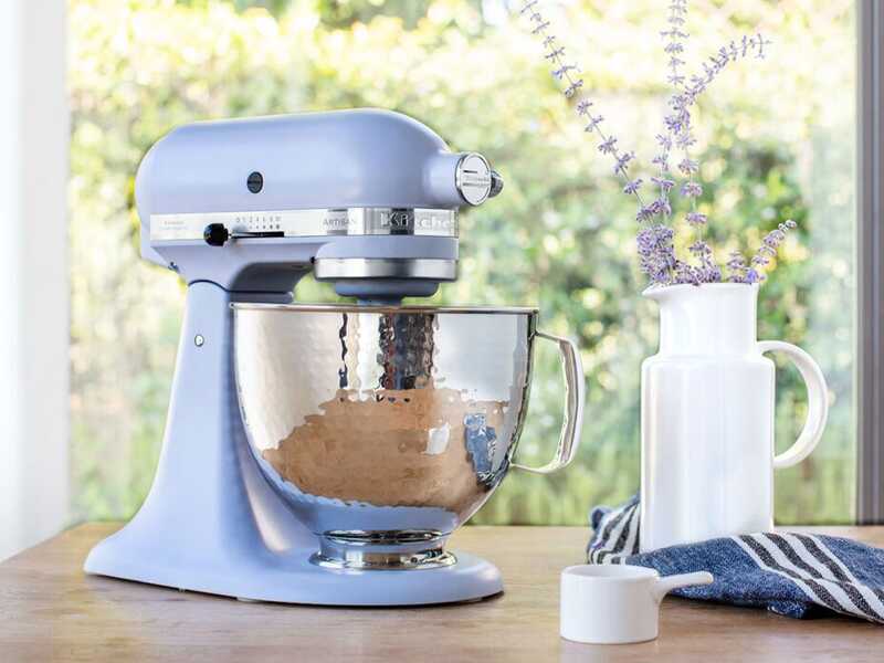 KitchenAid Artisan 5KSM125-ELR Lavender Cream &ndash; K&uuml;chenmaschine mit kippbarem Motorkopf