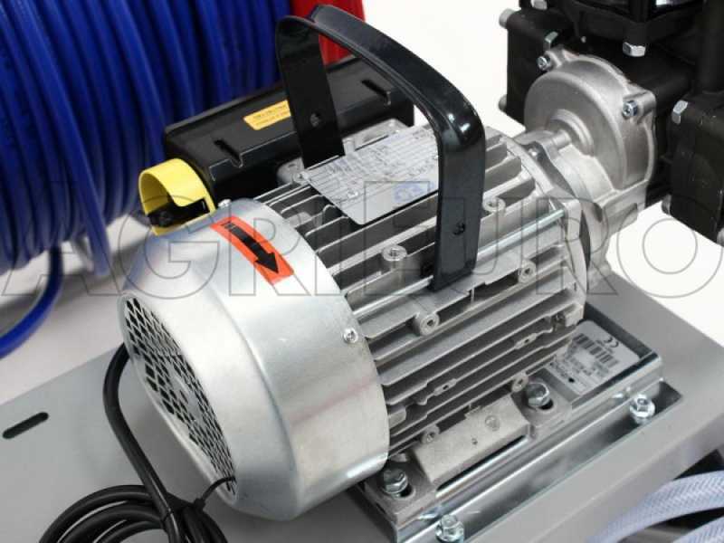 Elektrische Membranpumpe mit Wagen Comet MC 20/20 &ndash; elektrischer Motor