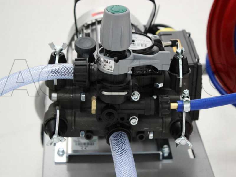 Elektrische Membranpumpe mit Wagen Comet MC 20/20 &ndash; elektrischer Motor
