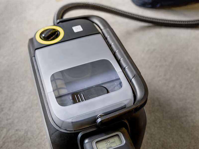 K&auml;rcher Pro Puzzi 2/1 Bp - Teppichreiniger - Tragbarer Nasssauger - 36V - OHNE BATTERIE UND LADEGER&Auml;T