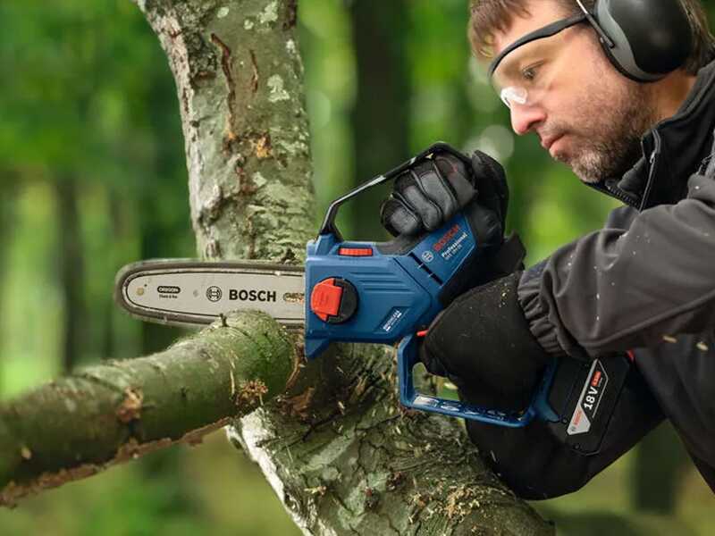 Bosch Professional GKE 18V‑20 - Akku-Astschere - SOLO - OHNE AKKU UND LADEGER&Auml;T