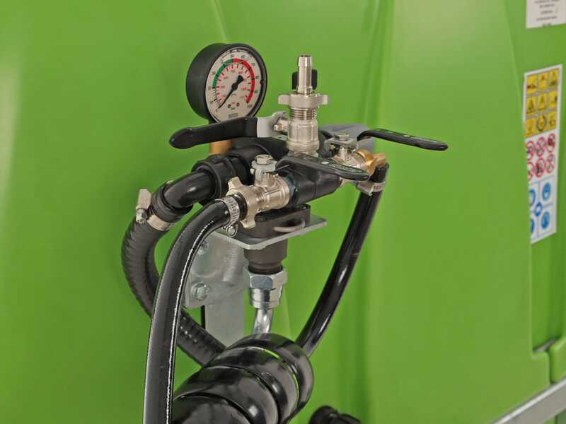 Seven Italy 600 - Aufsattelspr&uuml;hger&auml;t f&uuml;r Traktor - Kapazit&auml;t 600 l - Pumpe APS 71