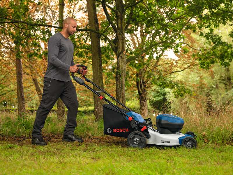 Bosch Professional GRA 18V2-46 SP - Akku-Rasenm&auml;her - Schnittbreite 46 cm - SOLO - OHNE AKKU UND LADEGER&Auml;T