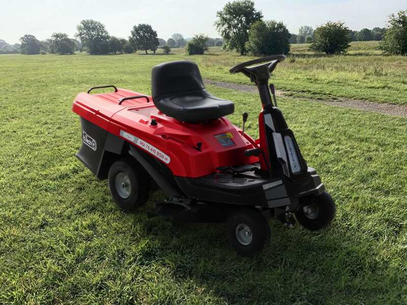 GeoTech RM 75-610 BSM-H &ndash; Rasentraktor mit Hydrostatgetriebe &ndash; 224-ccm-Motor