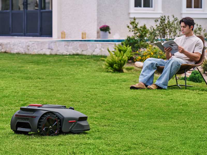 MOVA LiDAX Ultra 800 &ndash; M&auml;hroboter &ndash; ohne Begrenzungskabel - Mit garage