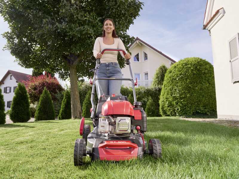 Al-Ko Easy 4.26 P-D - 3-in-1-Benzin-Rasenm&auml;her - AL-KO Tech 5000 Motor 131ccm