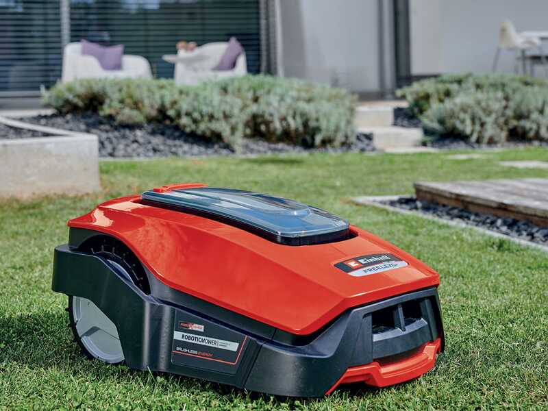 Einhell FREELEXO 800 LCD BT &ndash; M&auml;hroboter mit Begrenzungskabel &ndash; 18 V, 2 Ah Lithium Akku
