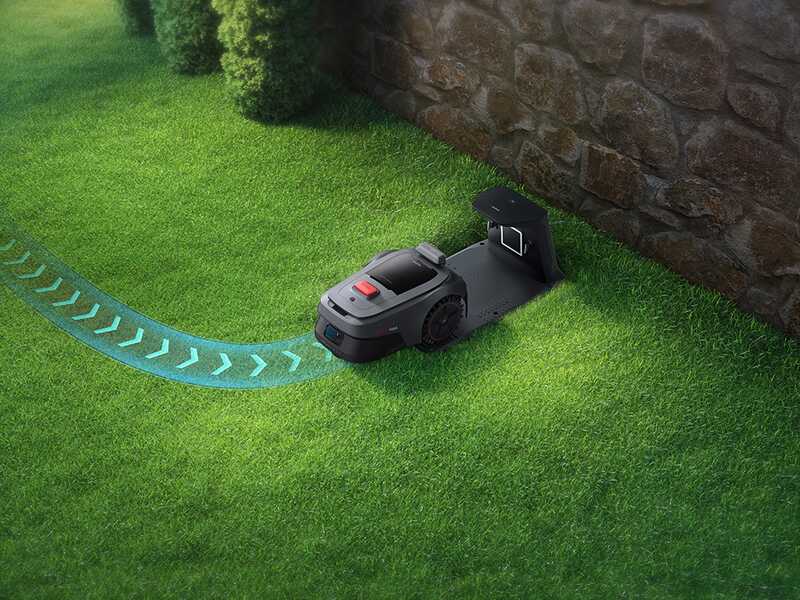 MOVA ViAX 500 - M&auml;hroboter - ohne Begrenzungskabel - Mit Garage